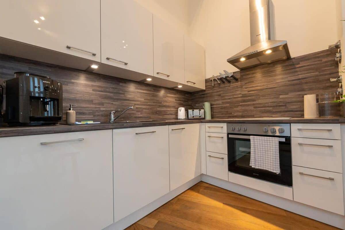 Ganze Wohnung, Großzügige Wohnung in der Nähe vom Quartierpark in Altona Hamburg, Hamburg