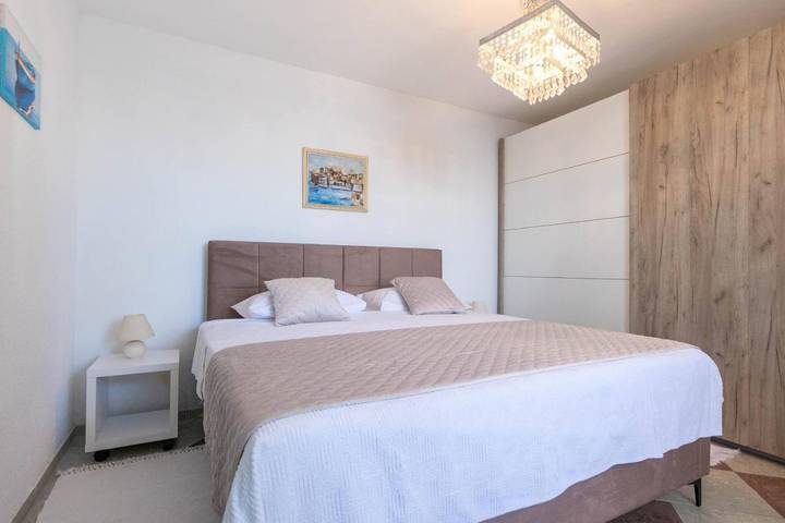 Villa pour 12 personnes, avec vue et jardin à Lozica - 3
