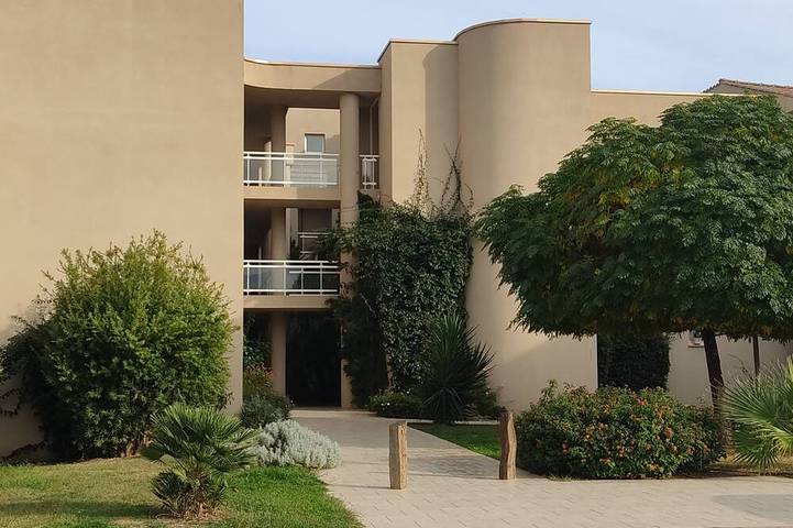 Entire apartment, Beautiful flat , rated 2 stars on the beach in Santa-Lucia-di-Moriani, Corte region