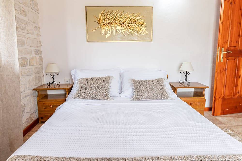 Cozy Holiday House - 5 minutes away from the beach Kalamaki, Zakynthos in Kalamaki, Zakynthos