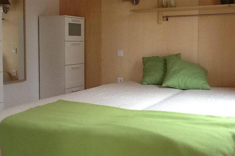 Entire apartment, Beautiful apartment in Saint-Affrique in Saint-Affrique, Parc naturel régional des Grands Causses