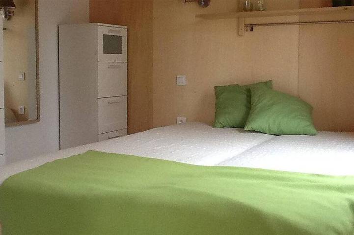 Entire apartment, Luxurious apartment in Saint-Affrique in Saint-Affrique, Parc naturel régional des Grands Causses