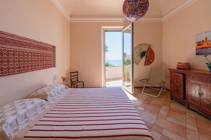 Ganze Wohnung, Schöne Terrasse am Golf von Alghero in Alghero Vecchia, Alghero