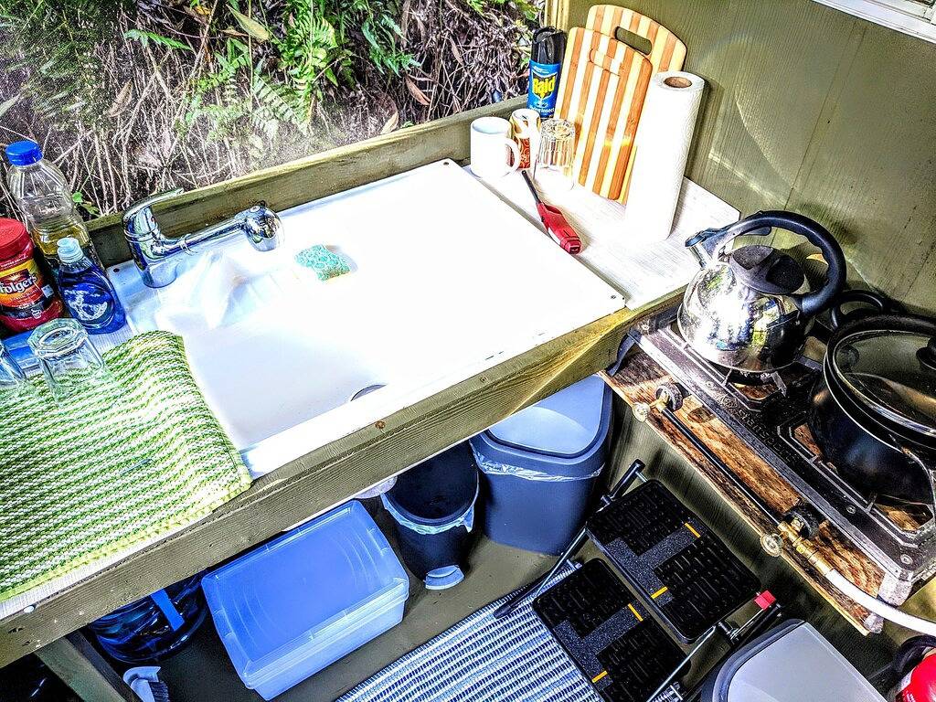 Rainforest Winzige Hütte mit Küchenzeile (keine Reinigungsgebühr) in Honomu, Hamakua
