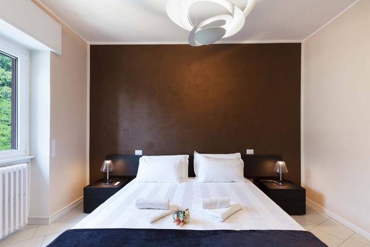 Ferienwohnung für 6 Personen, mit Balkon und Ausblick sowie Seeblick in Lecco - 3