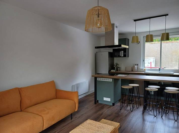 Gîte pour 8 personnes, avec jardin et terrasse