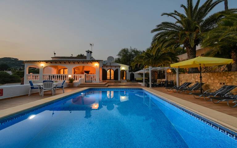 Casa de vacaciones para 6 personas, con jardín y terraza en San Jaime