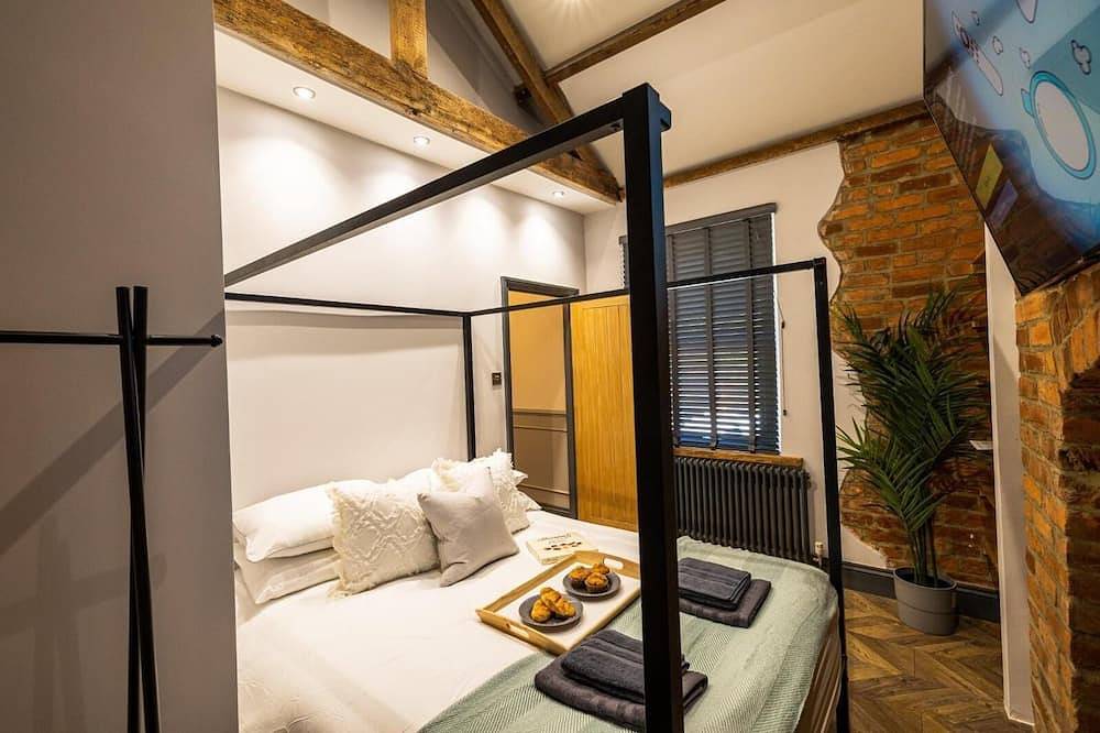 Town centre cottage with hot tub in Morpeth, Northumberland