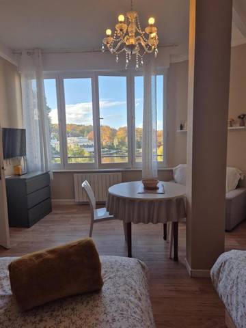 Gîte pour 2 personnes, avec vue dans Thermes de Bagnoles de l'Orne