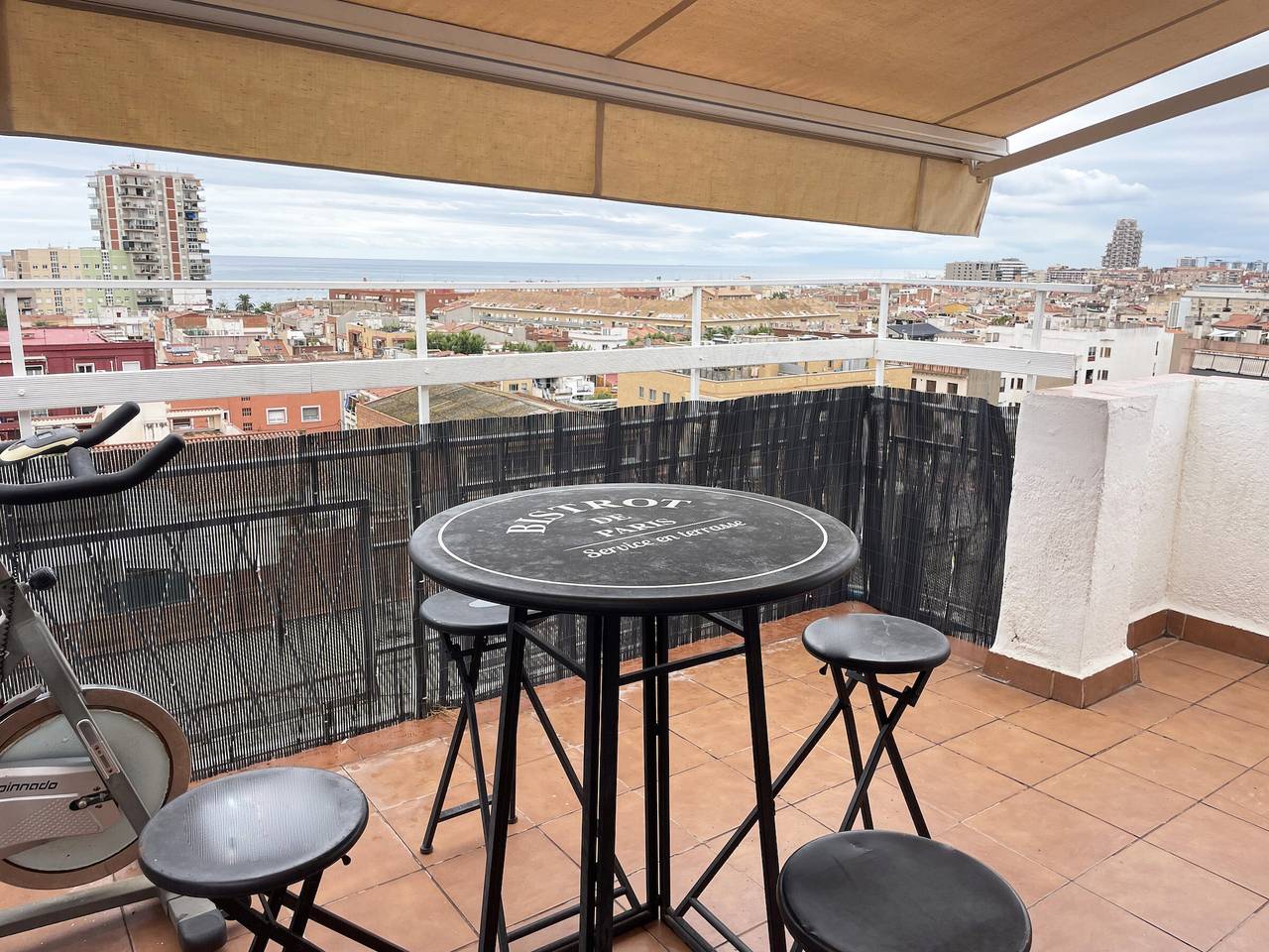 Ganze Wohnung, Charmante Wohnung mit Terrasse in Mataró in Mataró, Costa del Maresme
