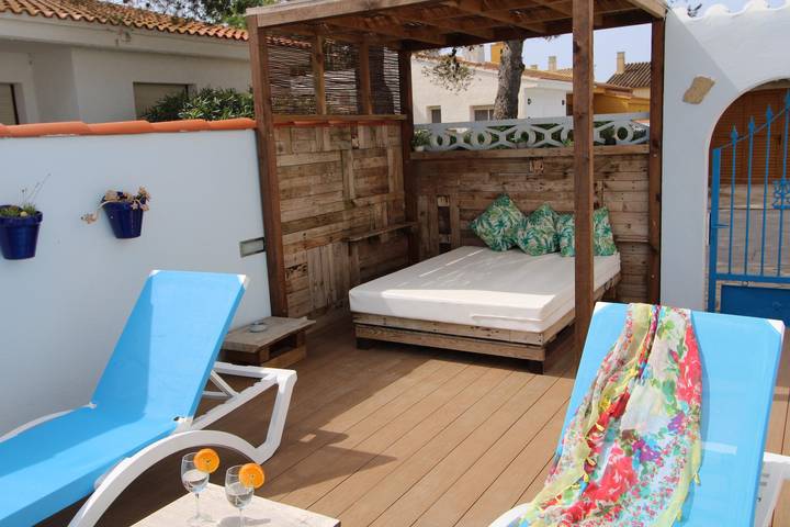 Chalet para 6 personas, con terraza además de jardín y vistas en Delta del Ebro - 2
