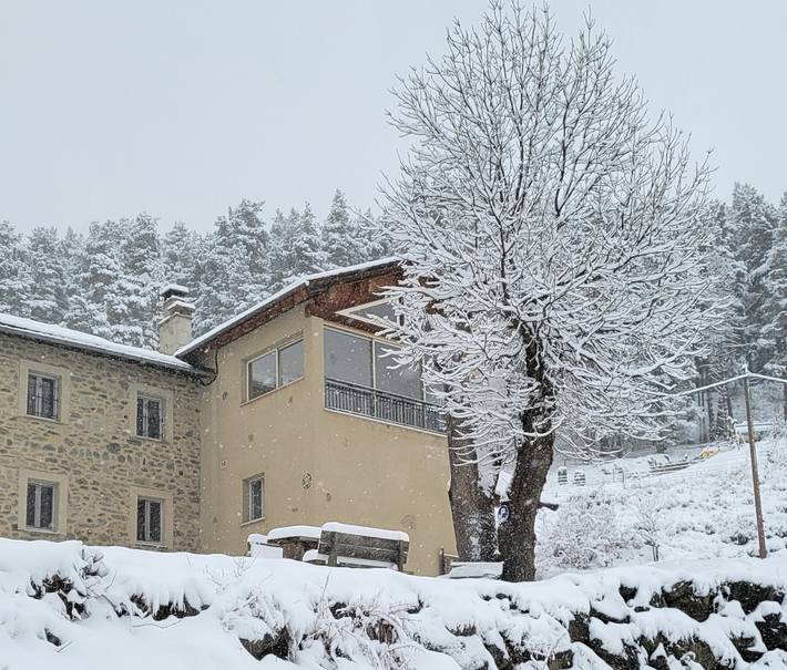 Ferienhaus 'Le Calmadou' mit Bergblick, privater Terrasse und Wlan in Formiguères, Parc naturel régional des Pyrénées catalanes