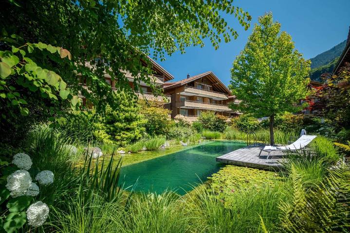 Ferienwohnung für 4 Personen, mit Ausblick und Sauna sowie Garten und Pool
