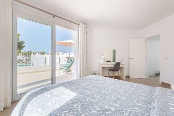 Villa for 10 People in Cala d'Or, Santanyí, Photo 2