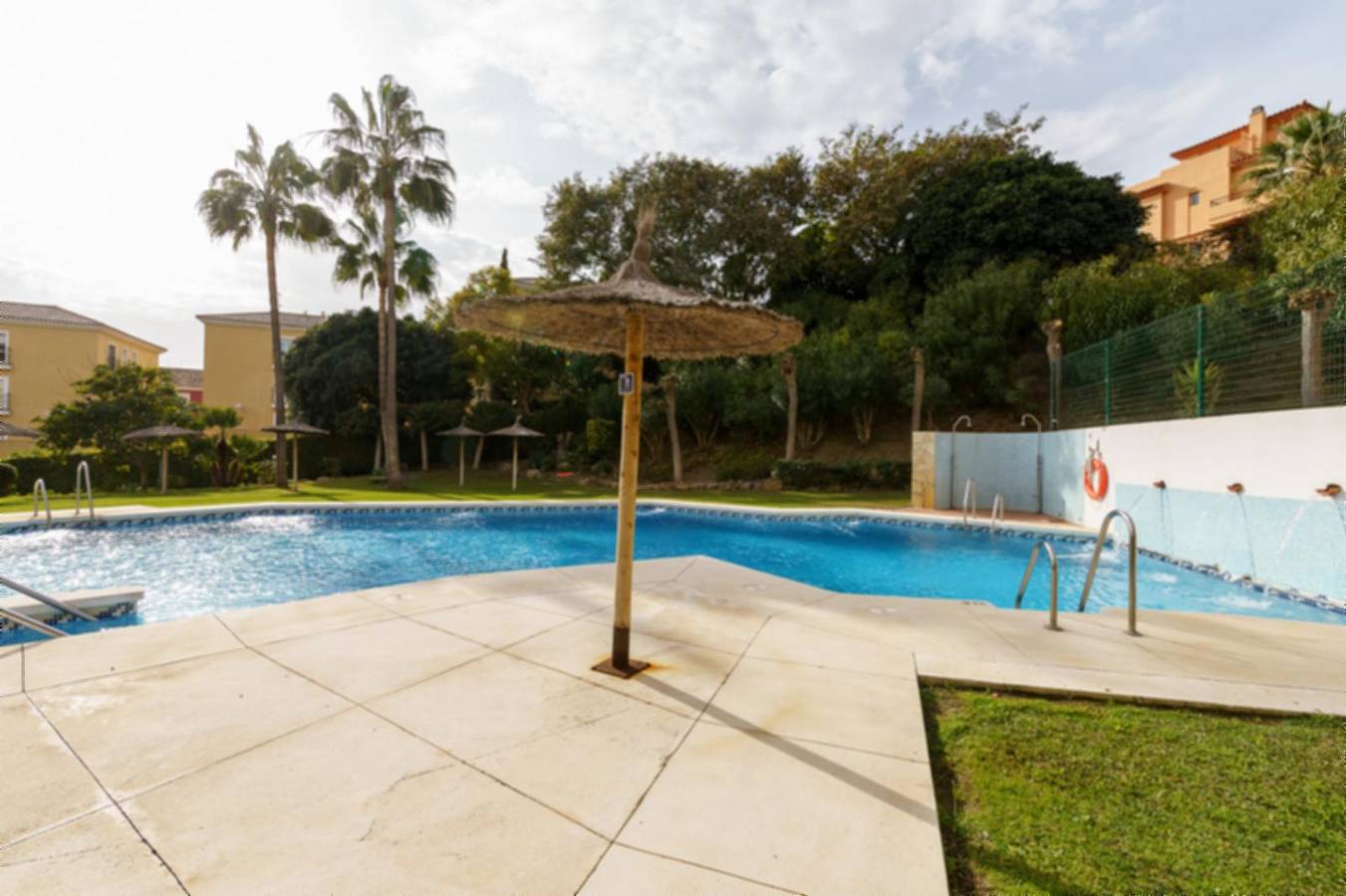 Appartement entier, Appartement de vacances pour 6 personnes avec balcon/terrasse in Riviera del Sol, Mijas