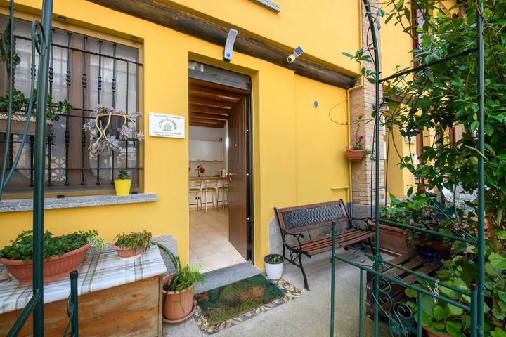 Appartamento intero, Casa del Barba Como Lake - Relax vicino al lago di Como in Monguzzo, Brianza
