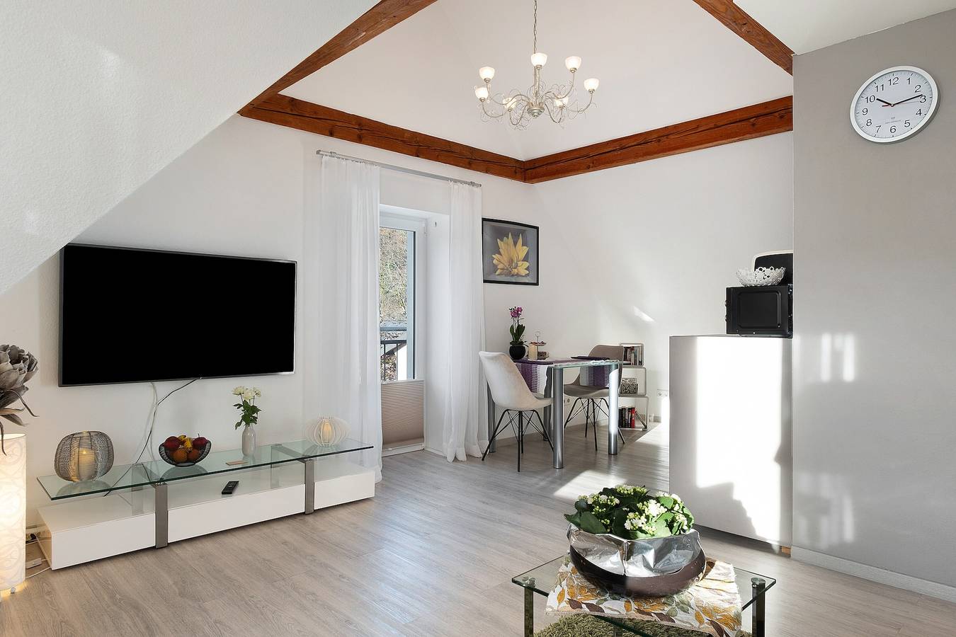 Hel lägenhet, Apartment 'Ferienwohnung Am Bannwald 1' with Private Terrace, Shared Garden and Wi-Fi in Kappel (Freiburg), Freiburg