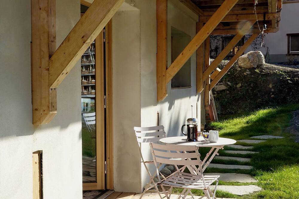 Ganze Wohnung, Romantic Chalet Studio - 5 Mins From the ski Lifts in Ayer (Anniviers), Anniviers