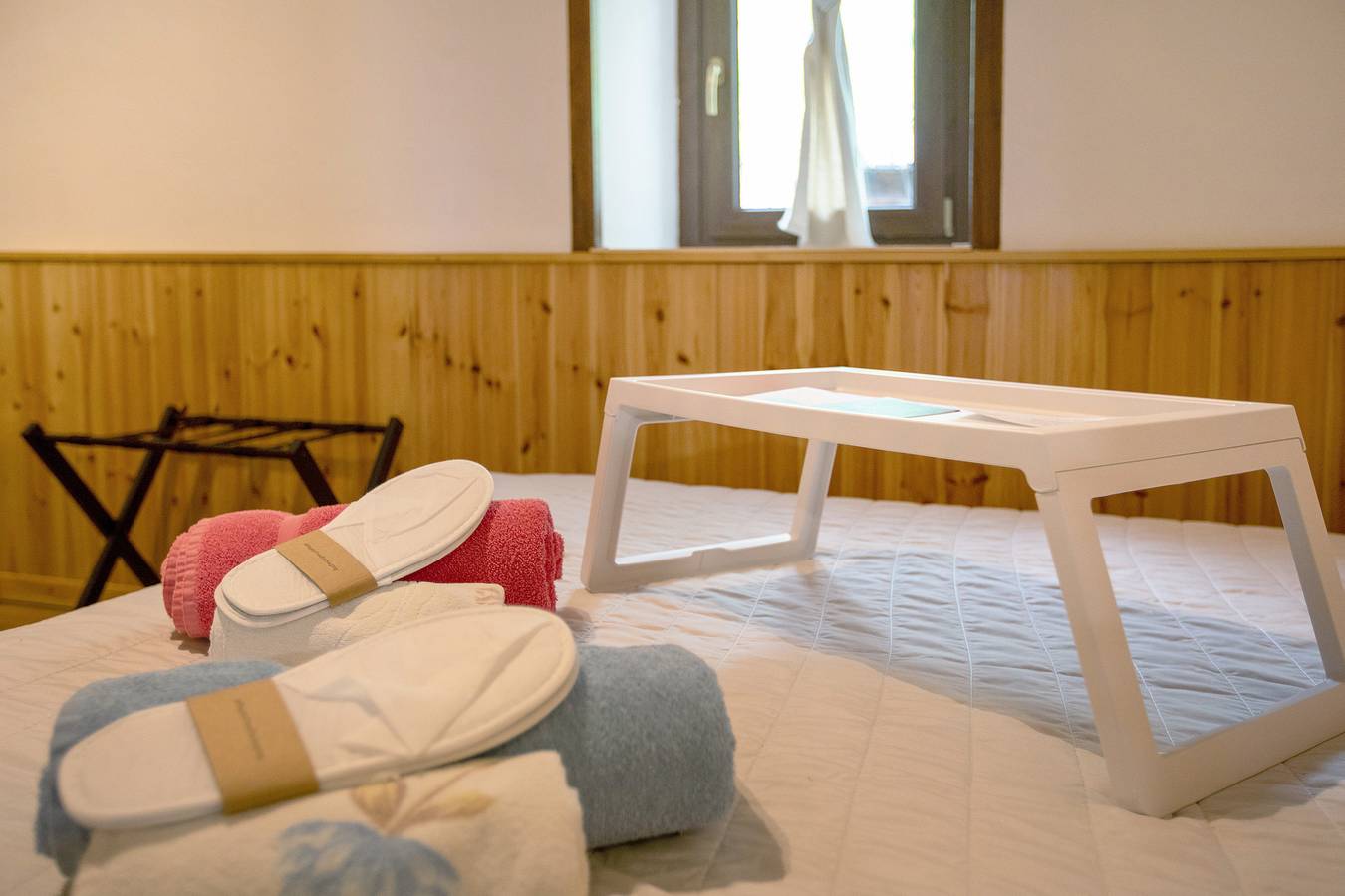 Chambre "Sabot" avec terrasse partagée, jardin privé et Wi-Fi in Comune di Saint-Pierre, Alpes valaisannes