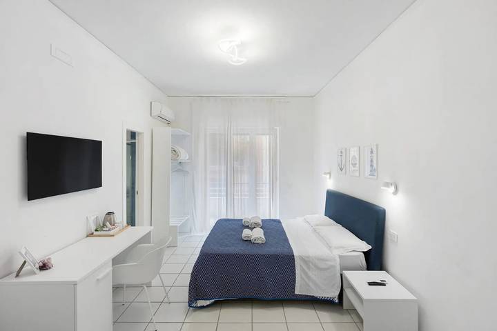 La Vesuviana - Chambre Deluxe 2 avec Balcon, Wi-Fi et Climatisation in Castellammare di Stabia, Sorrento Coast