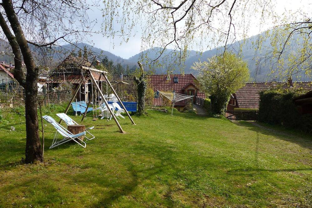 Nestled in the Vosges mountains, the Gîte Saint Michel is a great place to stay! in Bourbach-le-Haut, Parque natural regional de los Ballons des Vosges