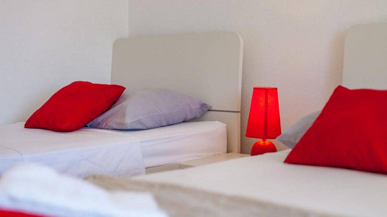 Ganze Ferienwohnung, Ferienwohnung für 6 Personen (60 m²) in Pisak in Pisak, Split-Dalmatien
