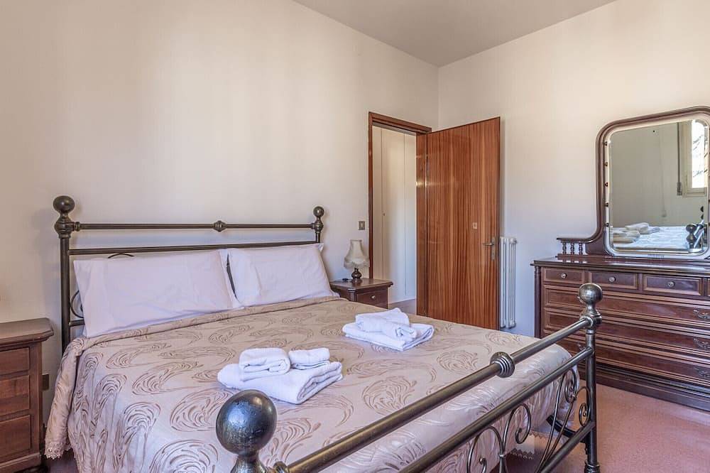 Entire apartment, Casa Pucci - Affitti Brevi Italia in Modena, Modena Province