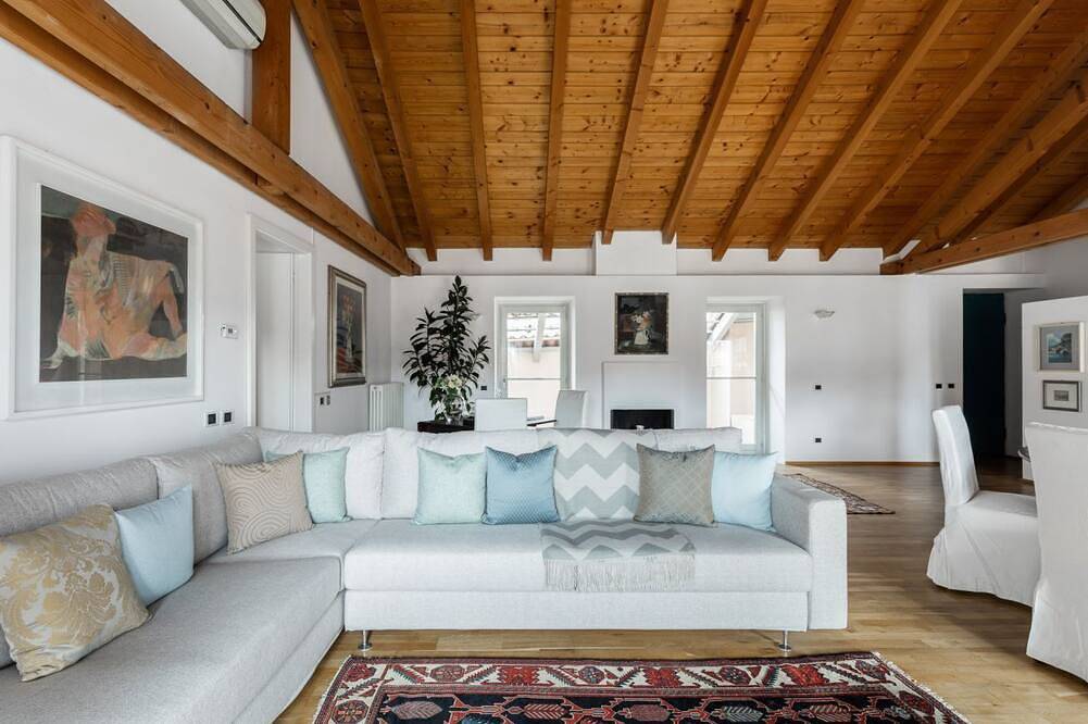 Appartamento vacanze a Como a partire da 381€ a notte