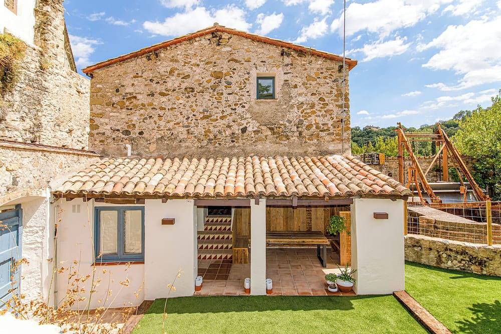 El Molino de Besalú - House with garden in Besalú, Garrotxa