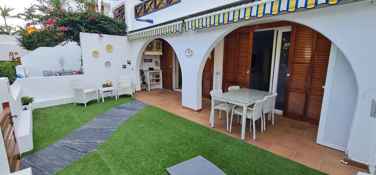 Apartamento entero, One-Bedroom Apartment in Playa de las Américas, Arona 