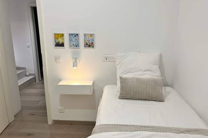 Superb new designer house with panoramic sea views in Saint-Cyr-sur-Mer, Costa mediterránea (Francia)