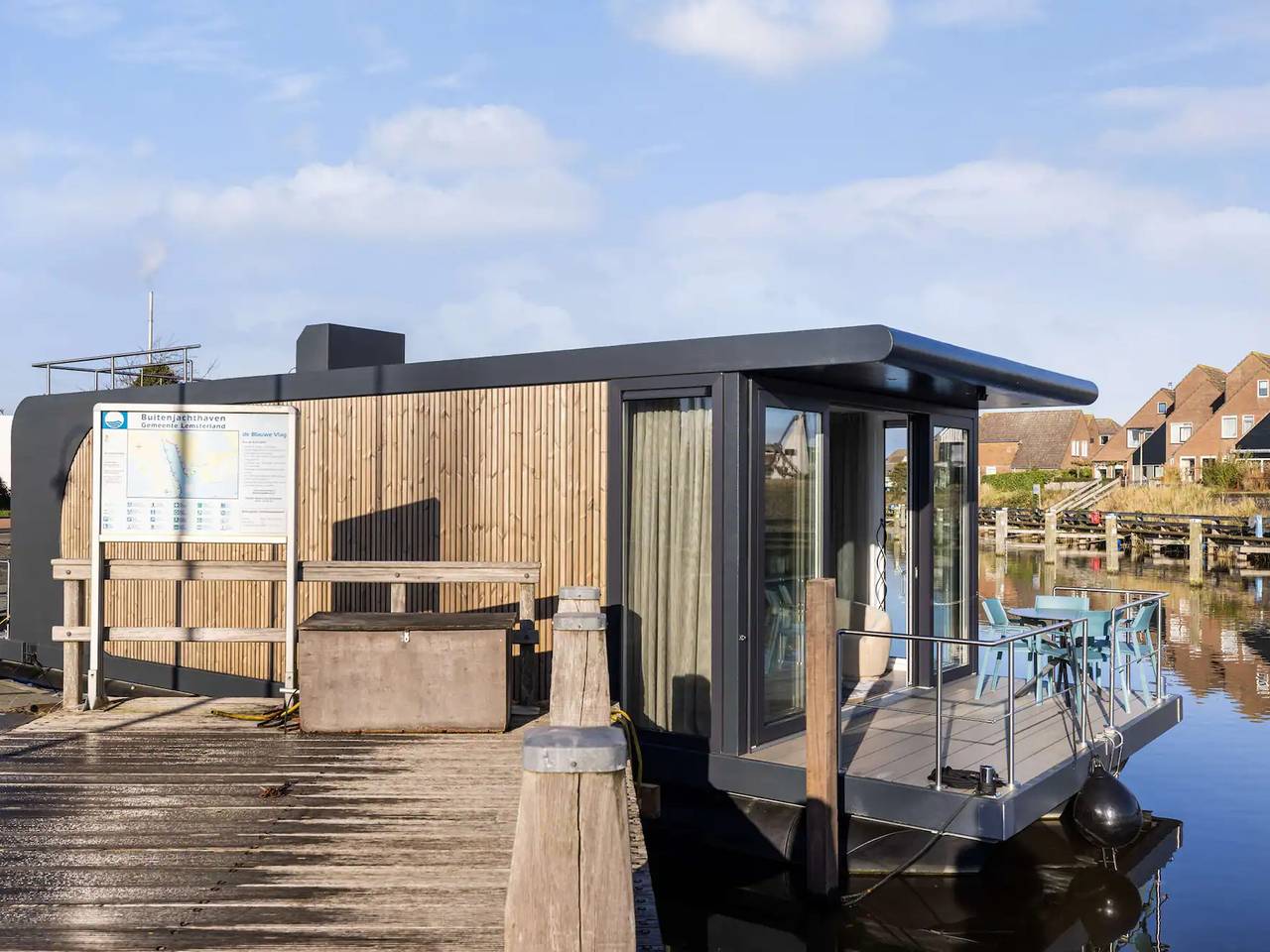 Hausboot mit Außenküche und Dachterrasse in Lemmer, Ijsselmeer