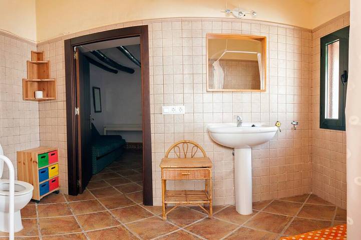 Gîte pour 20 personnes, avec jardin et piscine à Pruna - 4