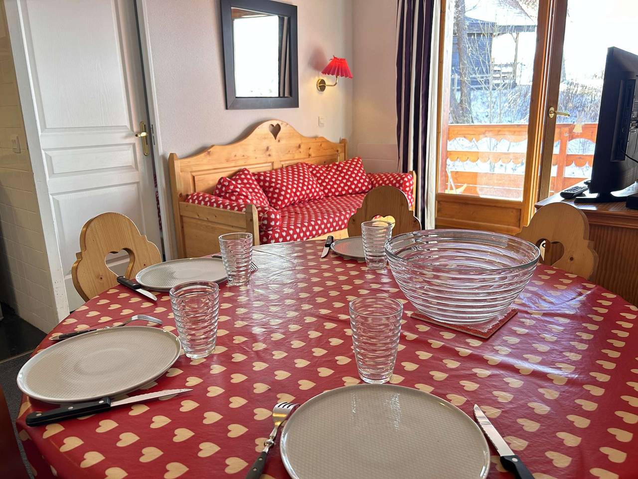 Apartamento entero, Apartamento en la nieve con piscina, sauna y Wifi in Station de Risoul, Risoul