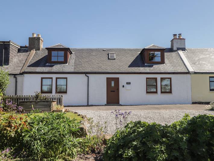 Holiday rental for 5 people, with garden in Moray Firth
