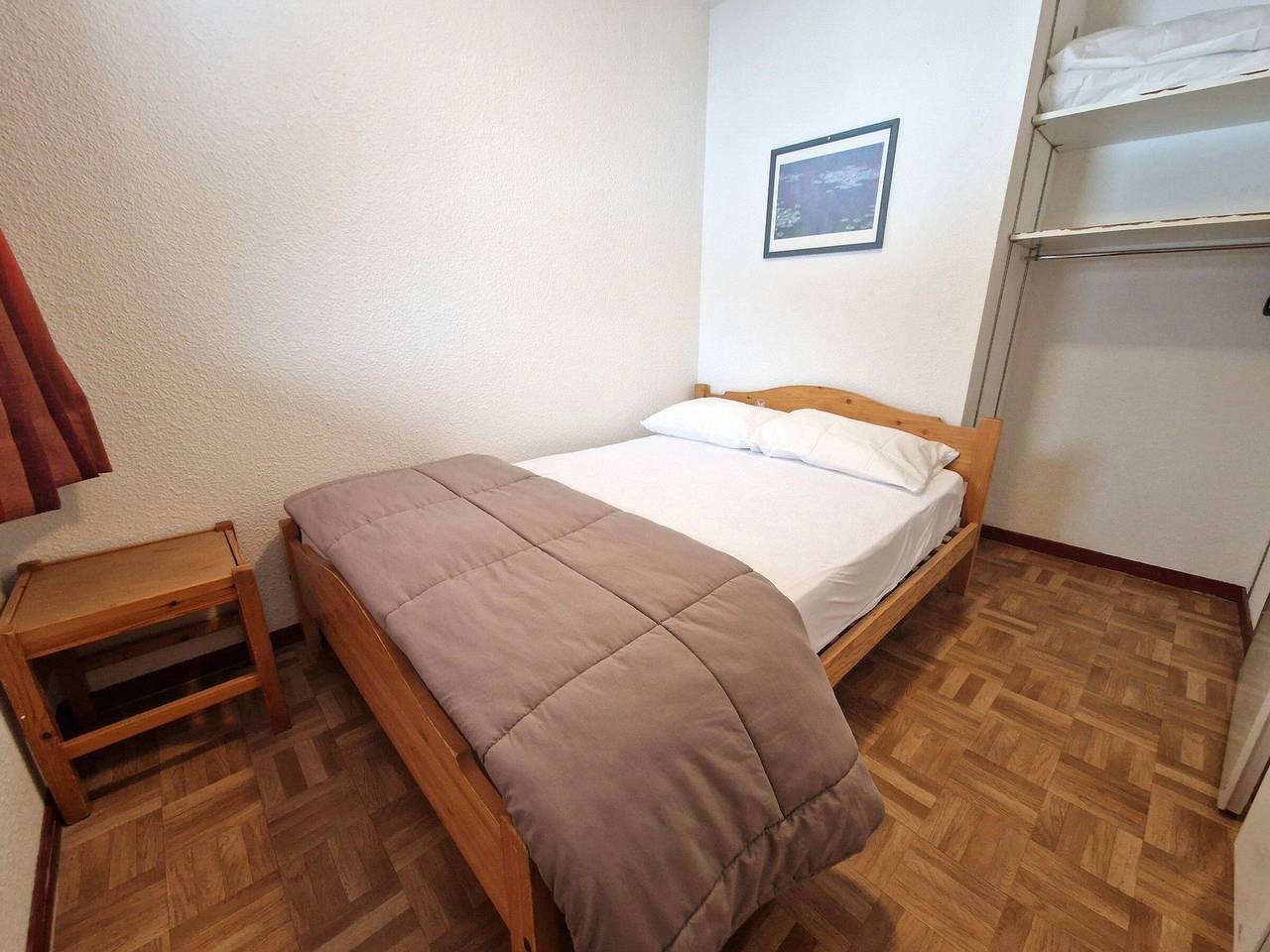 Geheel appartement, 2-room + cabin apartment, 6 people, center of Valfréjus with balcony in Valfréjus, Modane