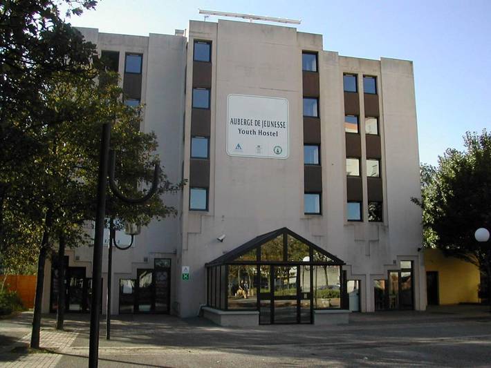 Auberge pour 5 personnes, avec jardin et terrasse dans Gare De Boulogne Ville