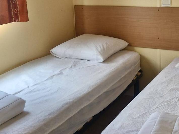 Camping pour 4 personnes, avec bassin pour enfant, animaux acceptés en Corrèze - 3