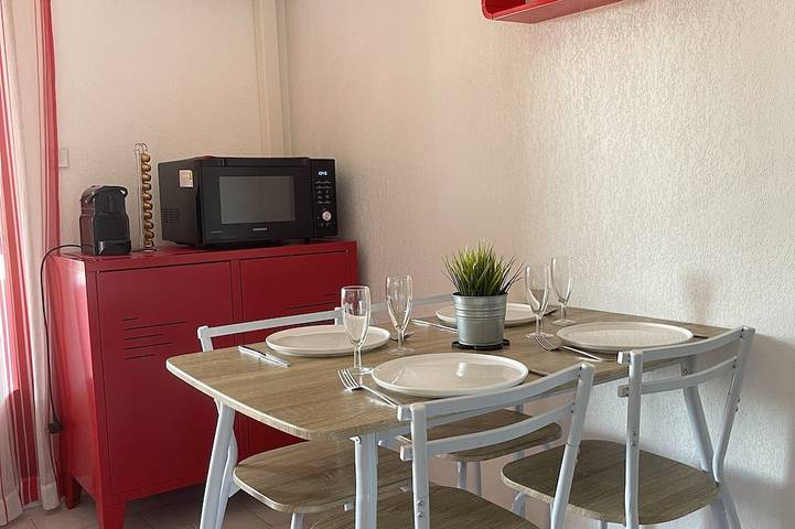 Location de vacances pour 4 personnes, avec piscine dans Casino De Sanary Sur Mer