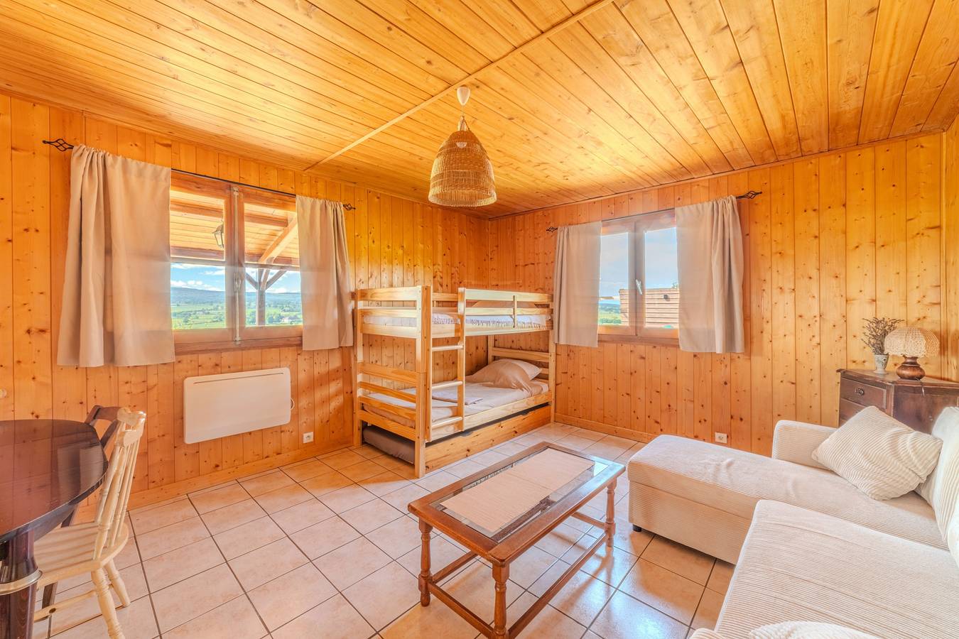 Le Chalet Brionnais - Grand Jardin in Région de Charolles
