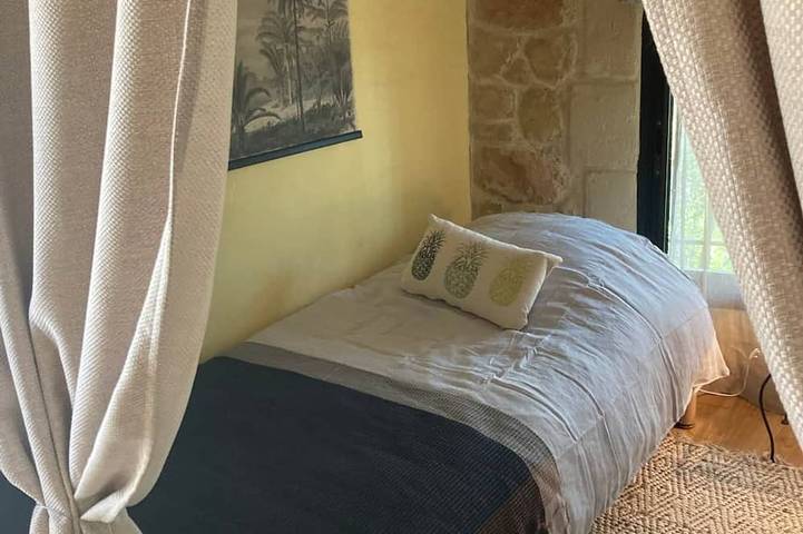 Location de vacances pour 12 personnes, avec balcon ainsi que jacuzzi et sauna à Saint-Paul-et-Valmalle - 3