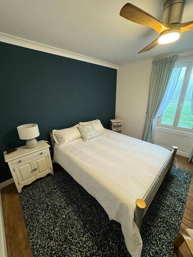 Gîte pour 2 personnes, avec jardin et vue, adapté aux familles à Saint-Martin-de-Ribérac - 3