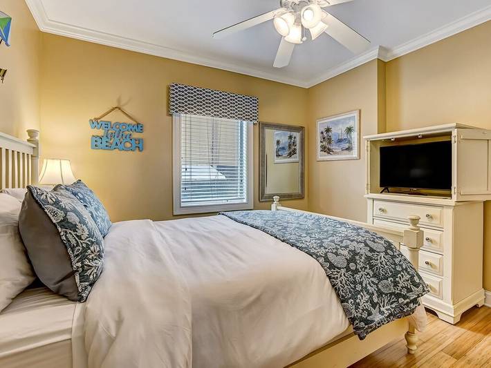 Vacation apartment for 8 people, with pool and balcony as well as hot tub - 1