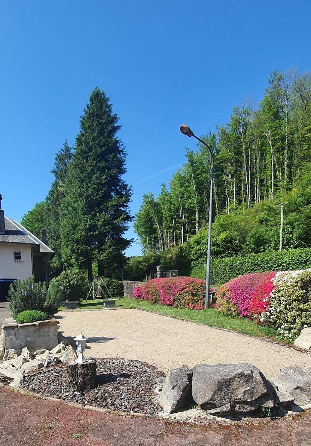 Location de vacances pour 4 personnes, avec piscine ainsi que jardin et vue à Mazamet - 2