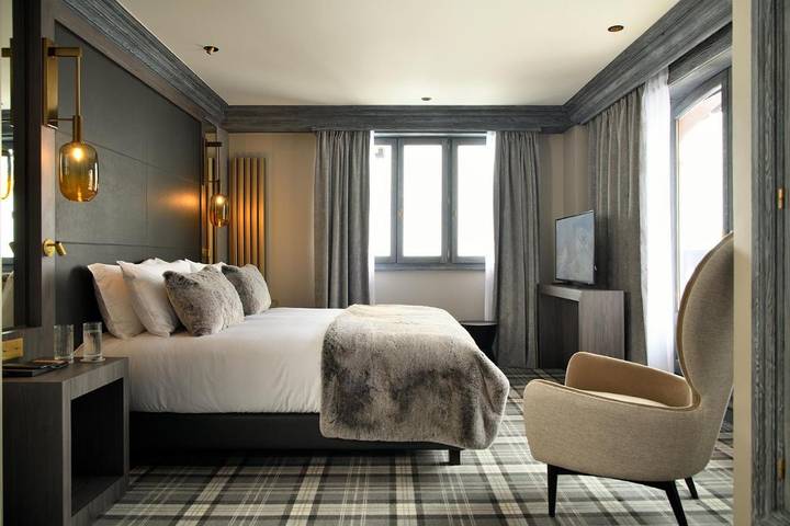 Chalet pour 5 personnes, avec balcon et jacuzzi dans Courchevel 1850 - 4