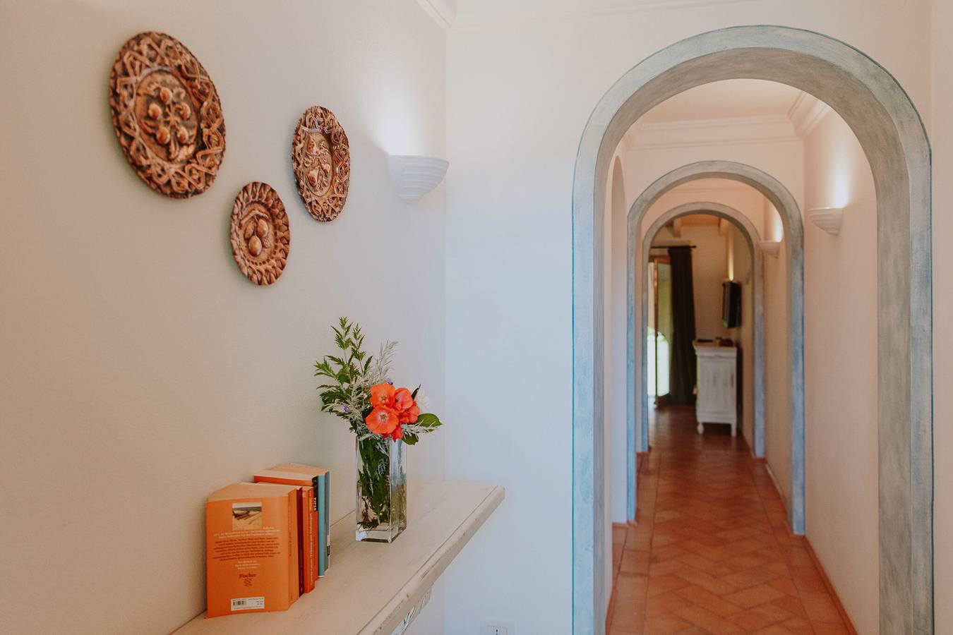 Appartamento intero, Appartamento 'Topazio' con piscina condivisa, Wi-Fi e aria condizionata in Puegnago del Garda, Prealpi Gardesane