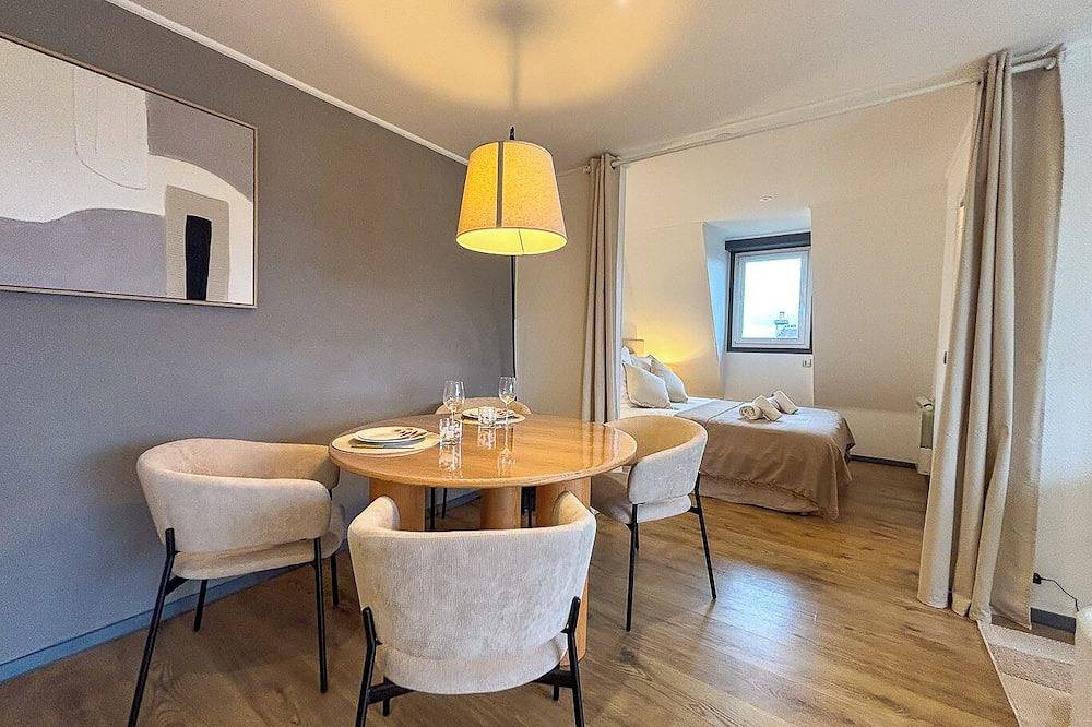 Entire apartment, L'Horizon - Appartment Bénerville sur Mer - 4 people - Balcony and parking lot in Benerville-sur-Mer, Lisieux region