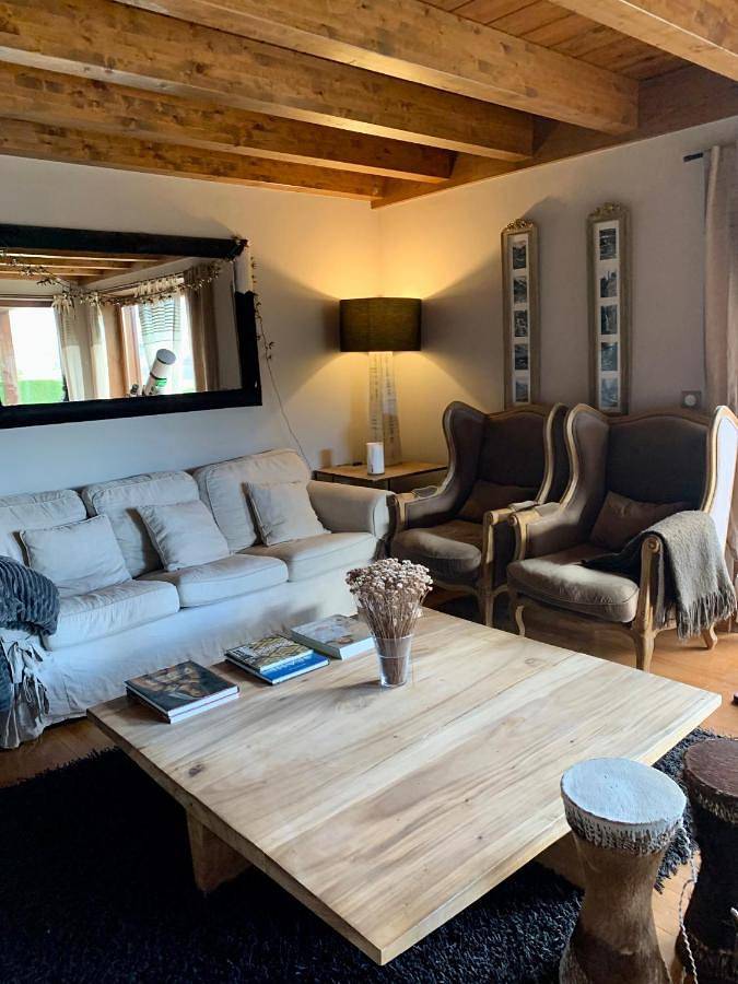 Location de vacances pour 6 personnes, avec piscine et vue ainsi que jardin et terrasse à Estavar - 3