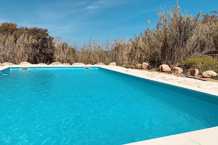 Villa pour 6 personnes, avec jacuzzi et jardin à Pianottoli-Caldarello