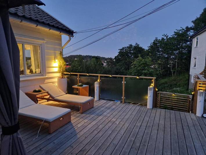 Ferienwohnung für 8 Personen, mit Ausblick und Garten in Arendal - 3